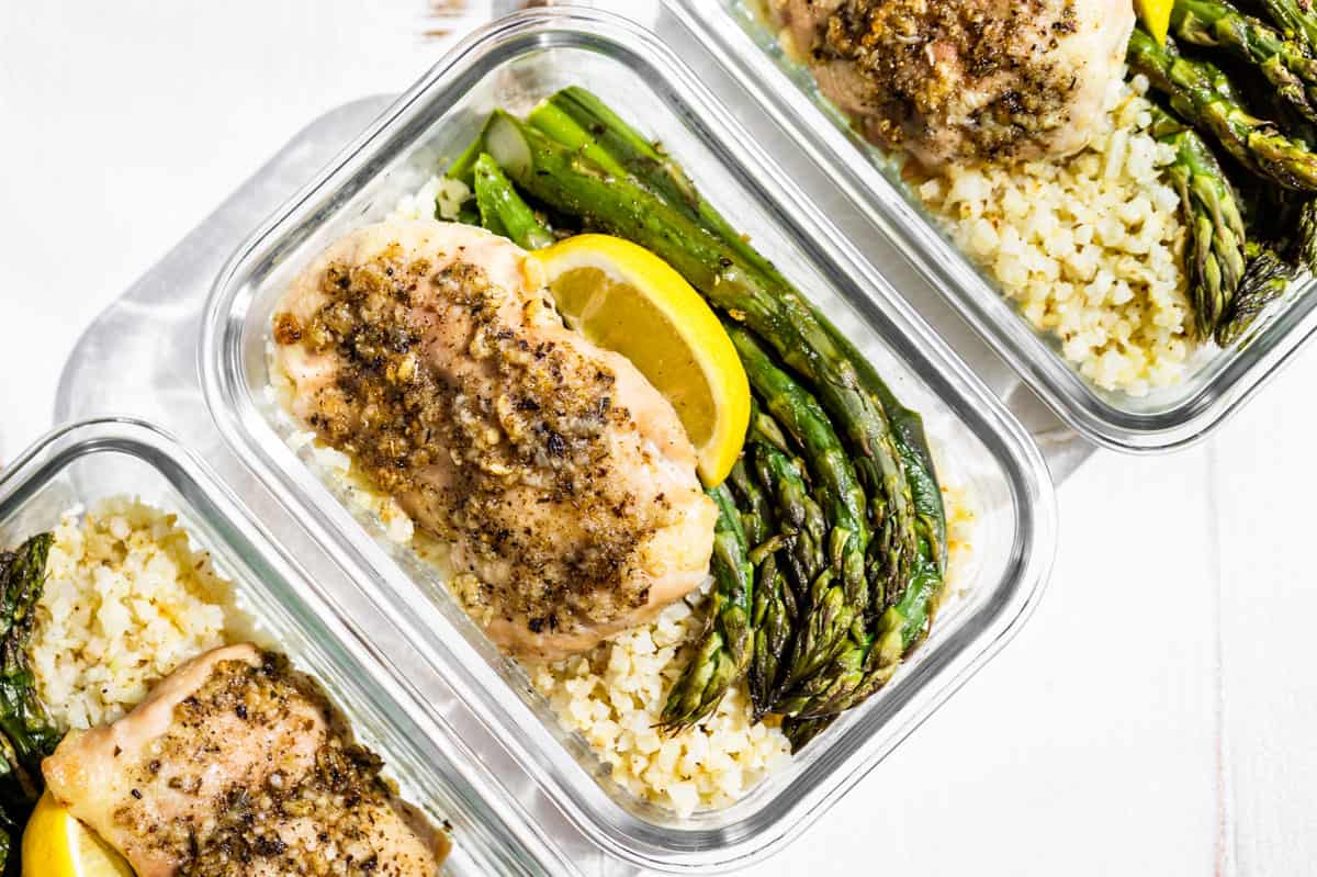 Unlock Flavor: Mediterranean Garlic Herb Chicken & Asparagus Meal Prep